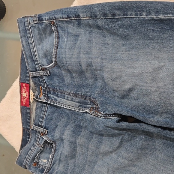 Lucky Brand Men's Jean's - Picture 9 of 16
